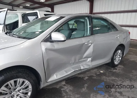 2012 Toyota Camry Le z USA, uszkodzony, nr VIN 4T1BF1FK1CU029876
